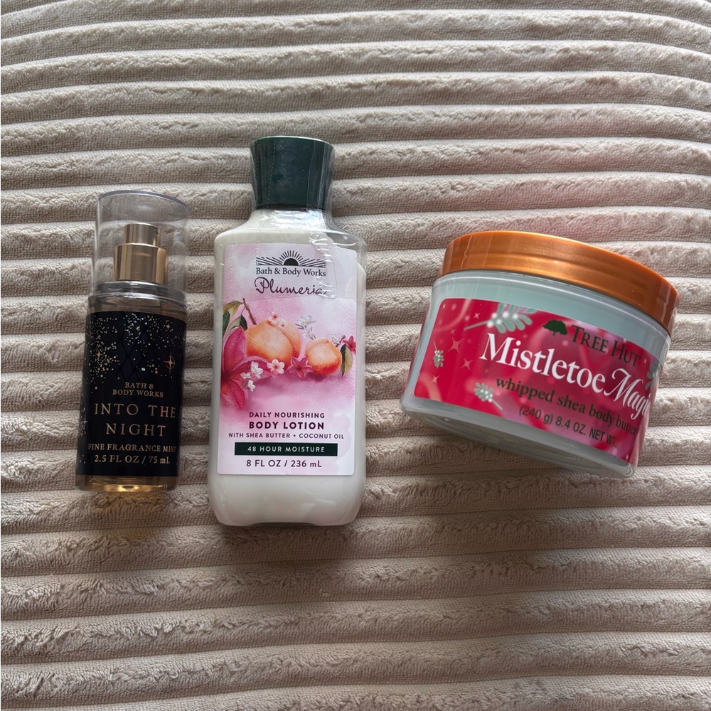 Bath & Body Works Plumeria Body Lotion - Pink and White